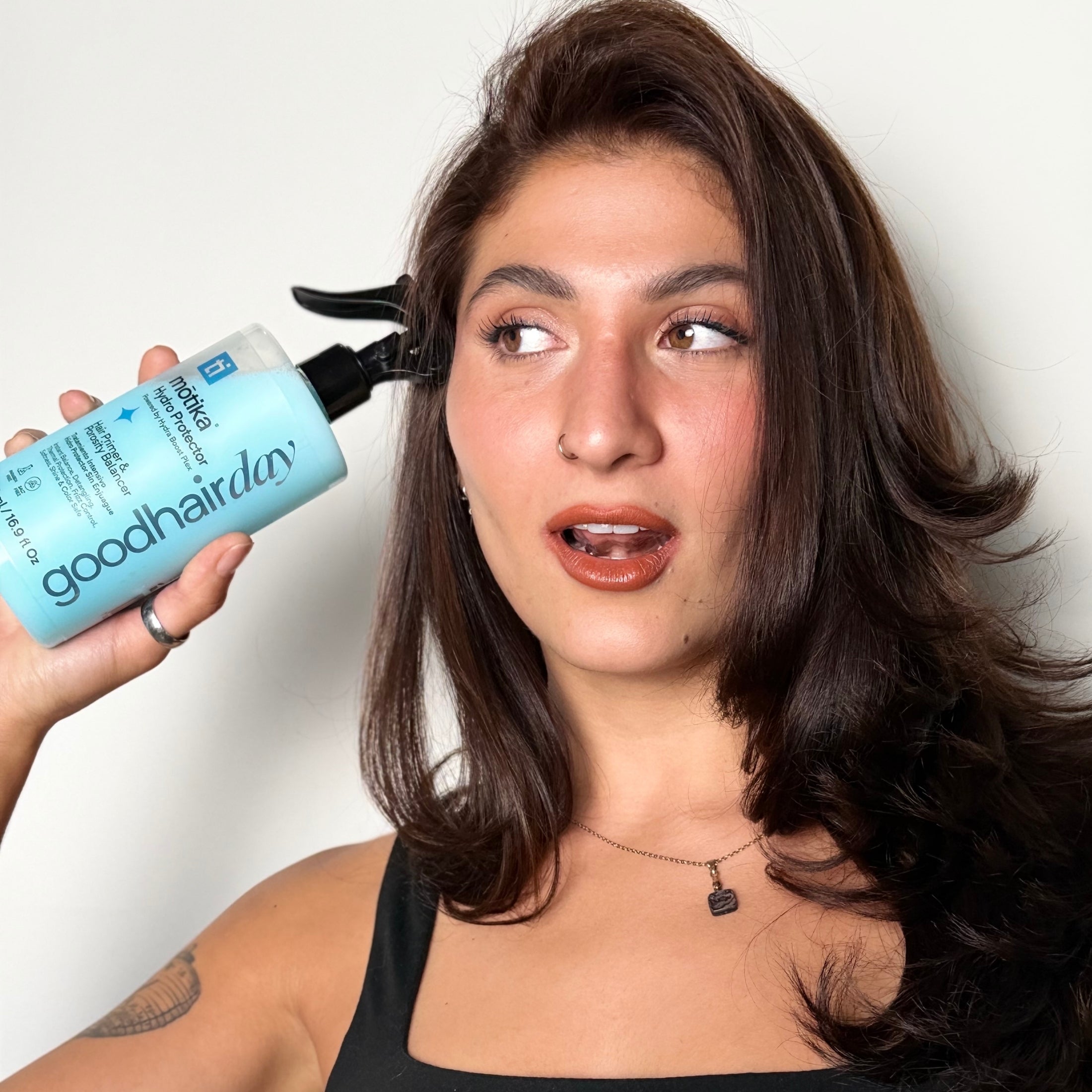 Good Hair Day motika | Tratamiento Bifásico Hidratante con Protección Térmica 500 ml