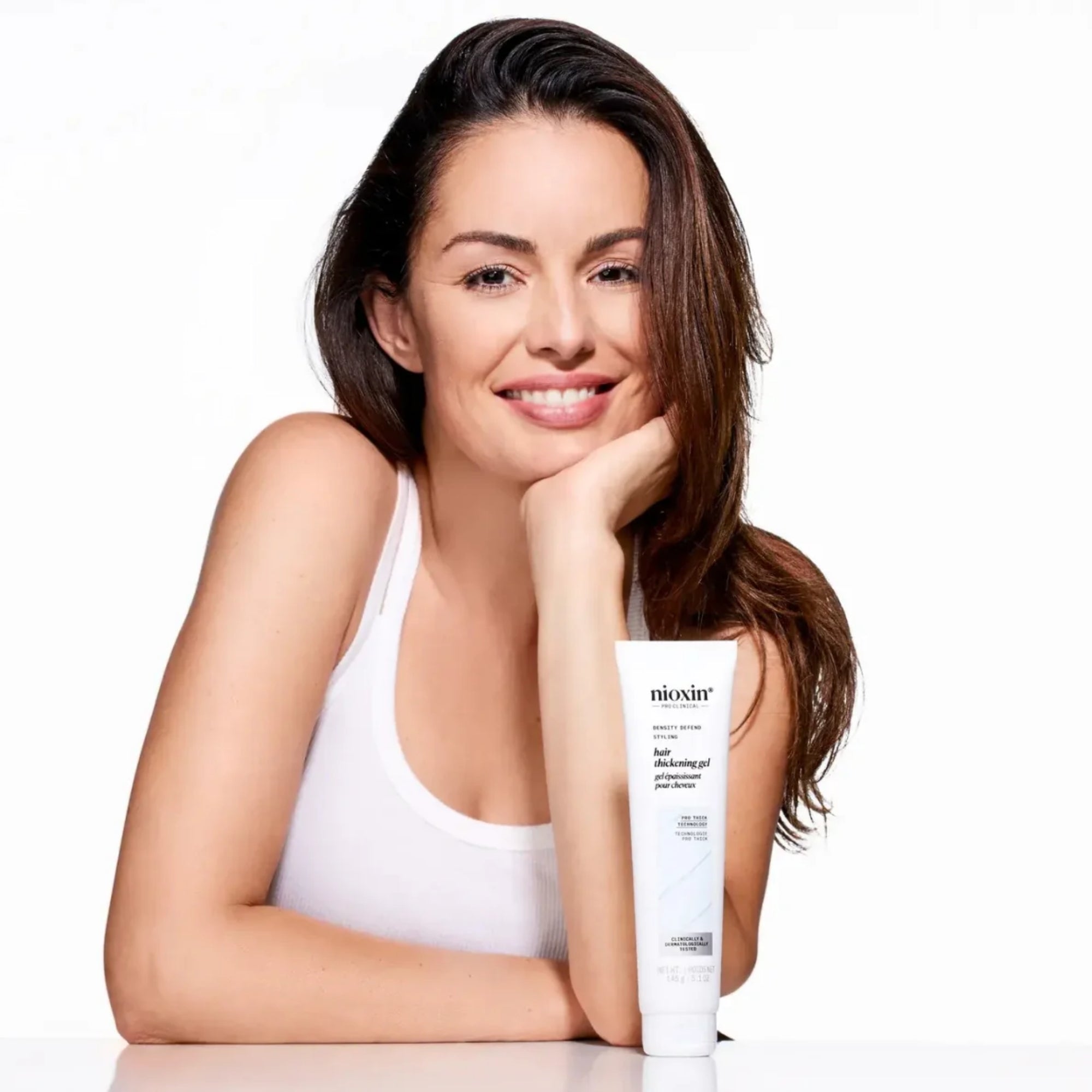 Nioxin Thickening Styling Gel de Fijación Flexible 140 ml | Volumen, Definición y Apariencia de Mayor Grosor